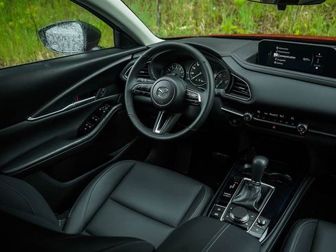 New 2026 MAZDA CX-30 AWD 2.5 S w/ Select Sport Pkg image 14