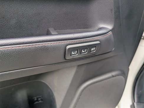 Used 2023 Toyota 4Runner Limited image 11