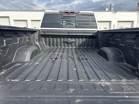 Used 2021 Chevrolet Silverado 3500 LTZ w/ LTZ Convenience Package image 28