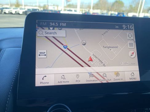 Used 2024 Nissan Armada Platinum w/ Captain's Chairs Package image 18