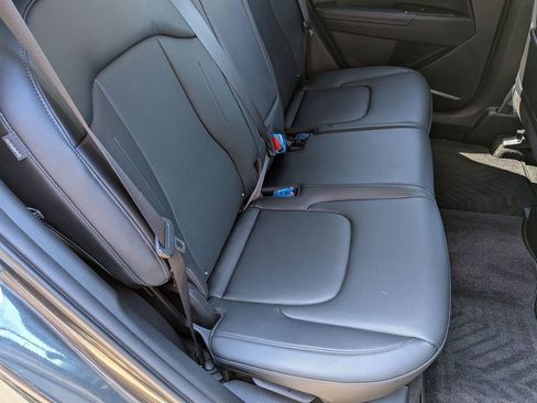 Used 2024 Kia Sportage EX image 23