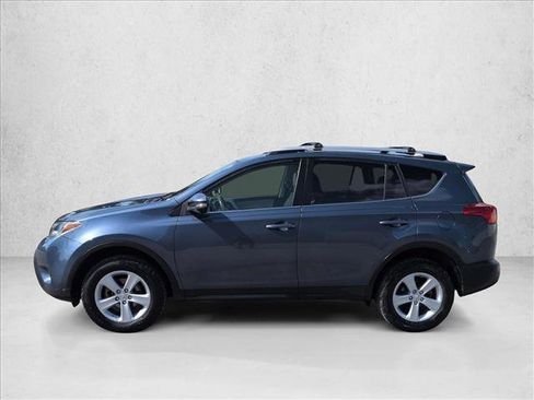 Used 2014 Toyota RAV4 XLE AWD/4WD image 5