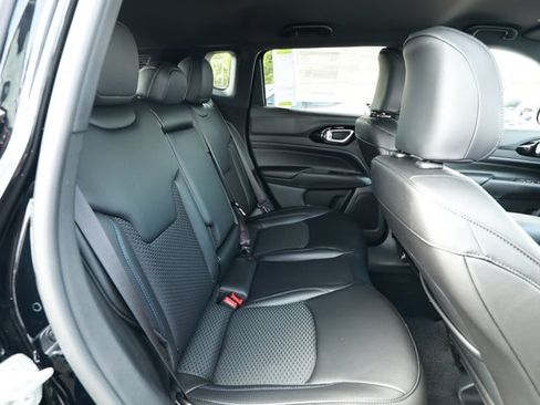 New 2026 Jeep Compass Latitude AWD/4WD image 27
