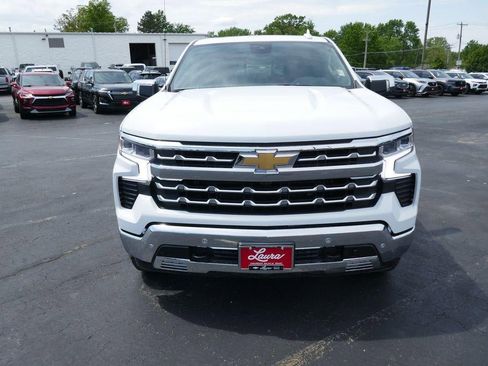 New 2026 Chevrolet Silverado 1500 LTZ w/ LTZ Premium Package AWD/4WD image 9