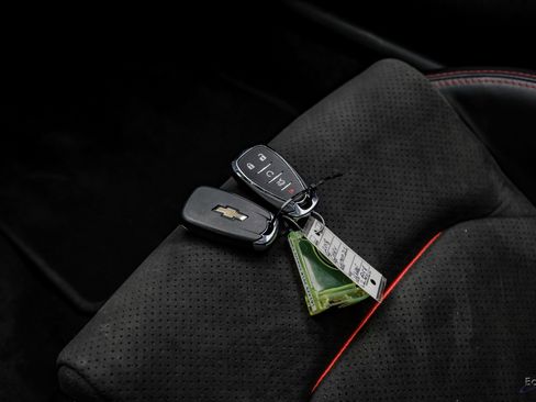 Used 2018 Chevrolet Camaro ZL1 image 87