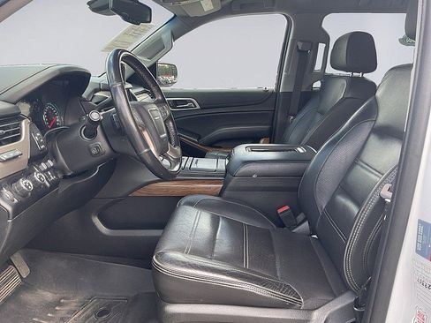 Used 2020 GMC Yukon XL Denali image 12