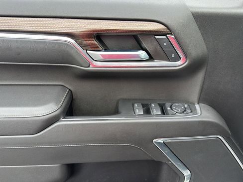 Used 2022 Chevrolet Silverado 1500 LT image 14