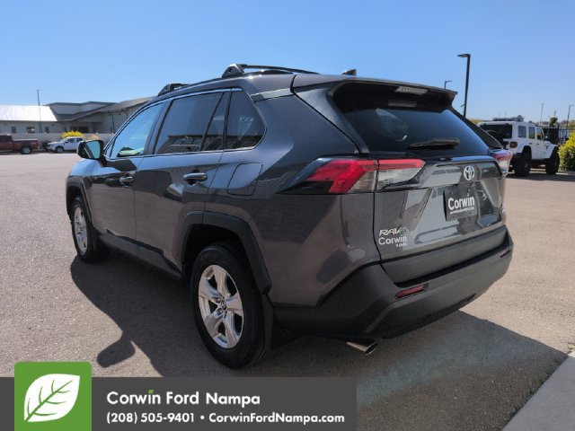 Used 2019 Toyota RAV4 XLE w/ Convenience Package AWD/4WD image 5