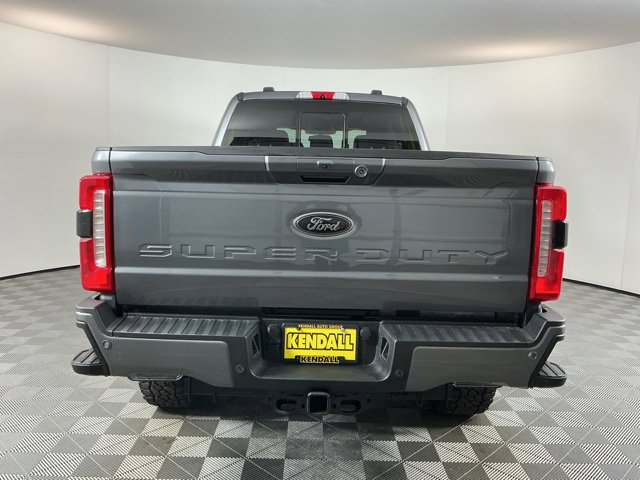 Used 2023 Ford F350 Lariat w/ Lariat Ultimate Package AWD/4WD image 5
