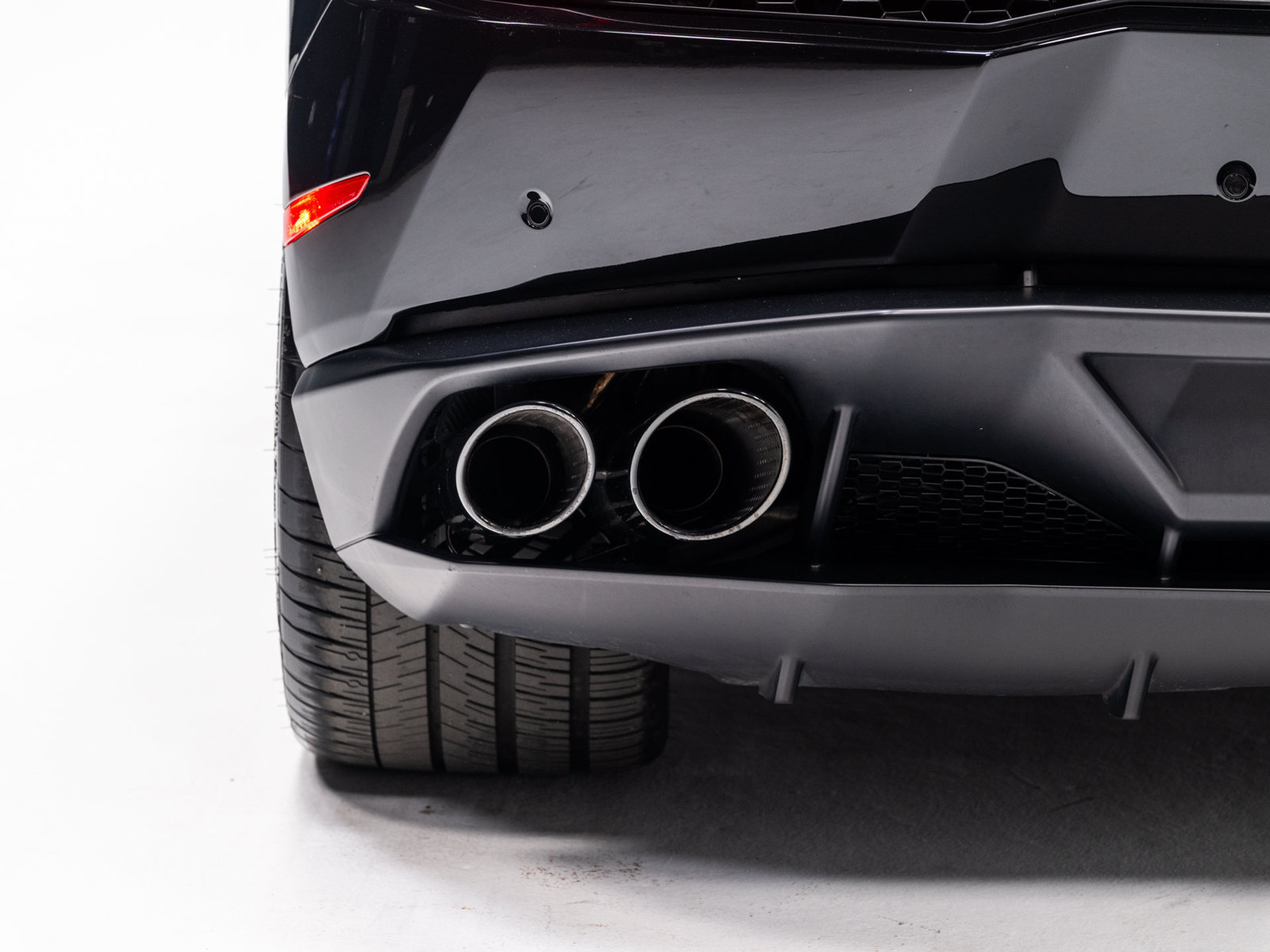 Used 2018 Lamborghini Huracan LP 610-4 AWD/4WD image 20