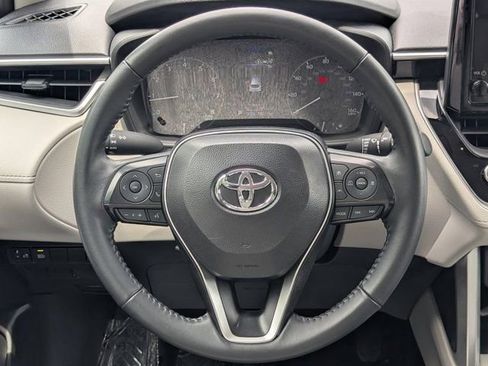 Used 2024 Toyota Corolla Cross LE FWD image 20