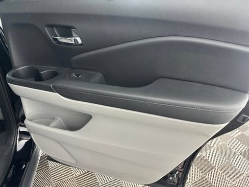 Used 2019 Honda Pilot Touring image 28