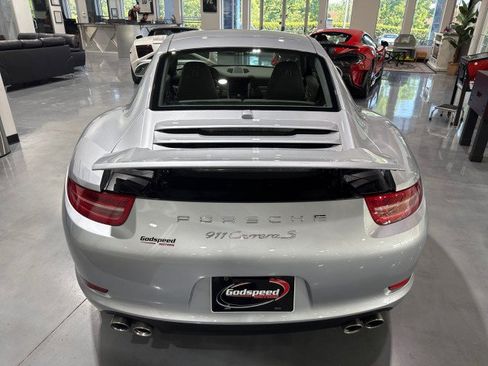 Used 2014 Porsche 911 Carrera S RWD image 5