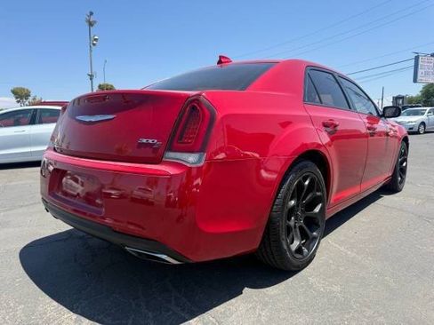 Used 2015 Chrysler 300 S RWD image 3