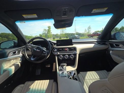 Used 2023 Genesis G70 2.0T w/ Sport Prestige Package RWD image 16