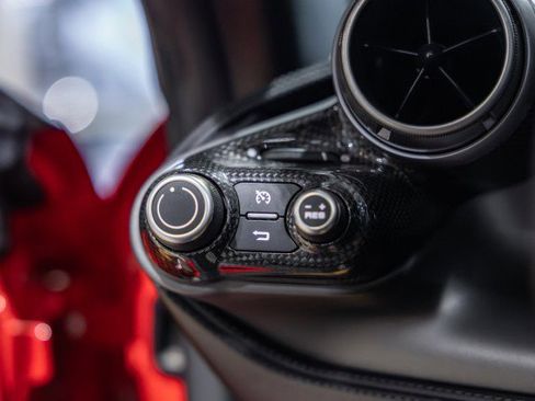 Used 2021 Ferrari F8 Tributo - PASSENGER DISPLAY - FRONT LI image 25