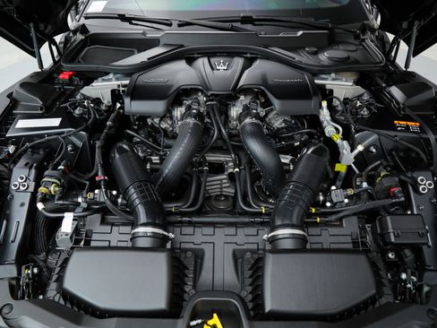 Certified 2024 Maserati GranTurismo Modena image 35