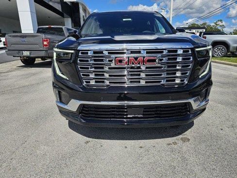 New 2026 GMC Acadia Denali w/ Super Cruise Package image 8