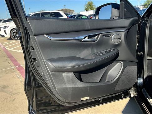 Certified 2025 INFINITI QX50 Luxe image 23