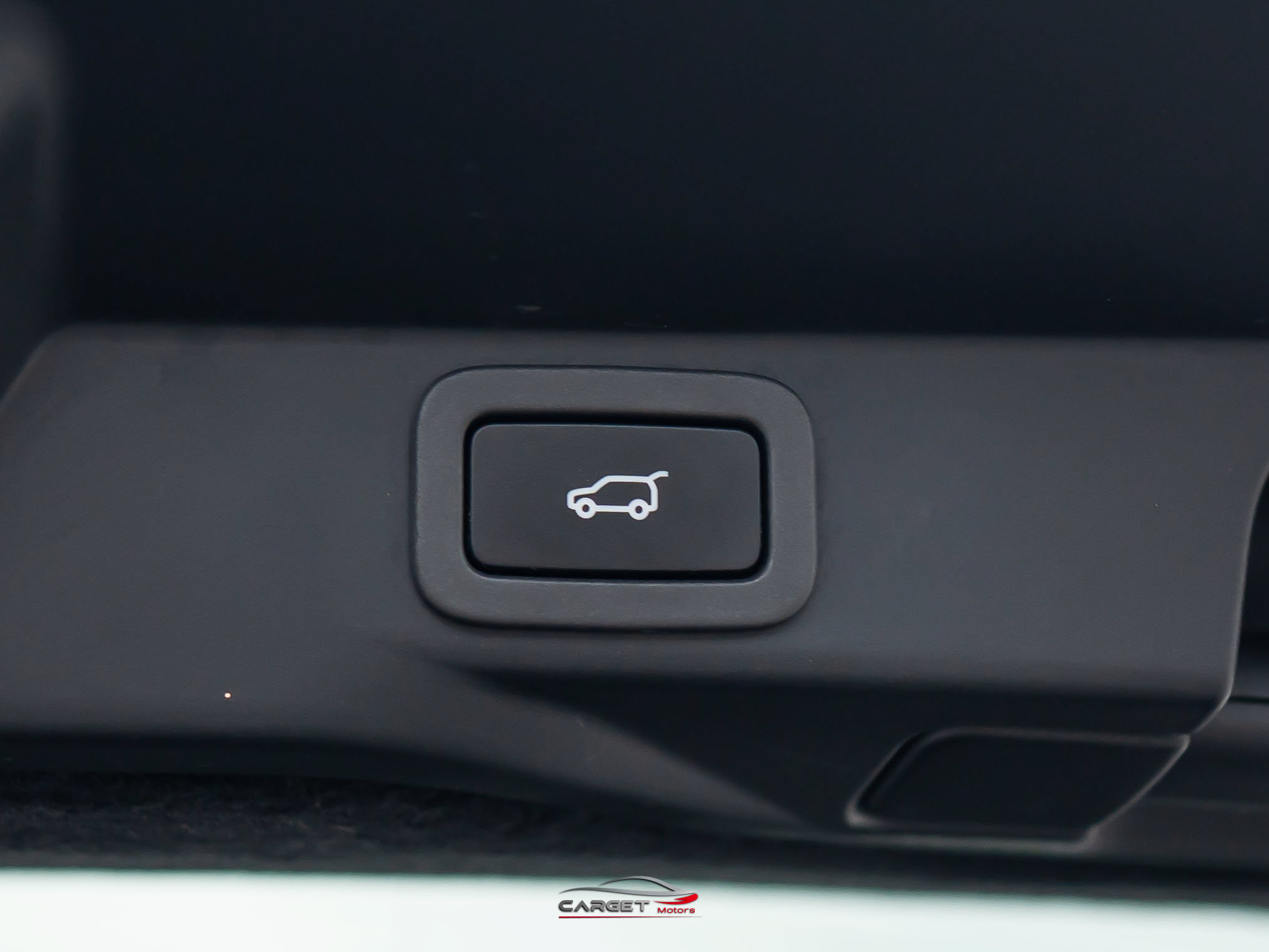 Used 2018 Land Rover Range Rover Sport HSE AWD/4WD image 50