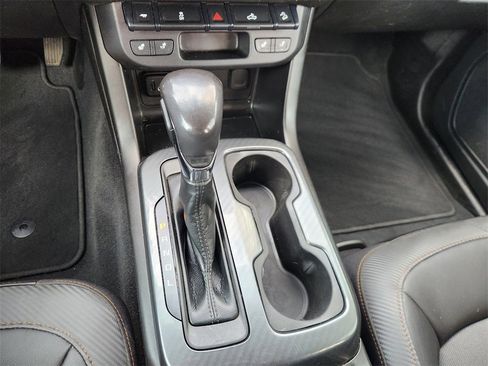 Used 2022 GMC Canyon AT4 w/ Trailering Package image 17