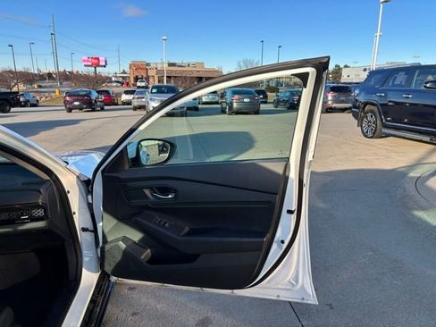 Certified 2023 Honda Accord EX-L image 23