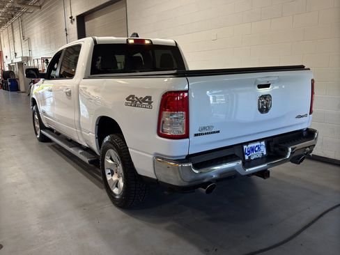 Used 2022 RAM 1500 Big Horn AWD/4WD image 3