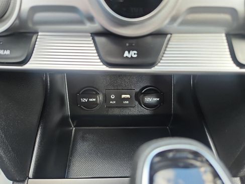 Used 2019 Hyundai Elantra SEL w/ Cargo Package image 33