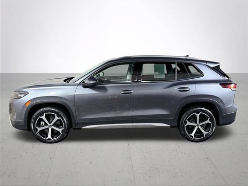 Certified 2025 Volkswagen Tiguan SE AWD/4WD image 10