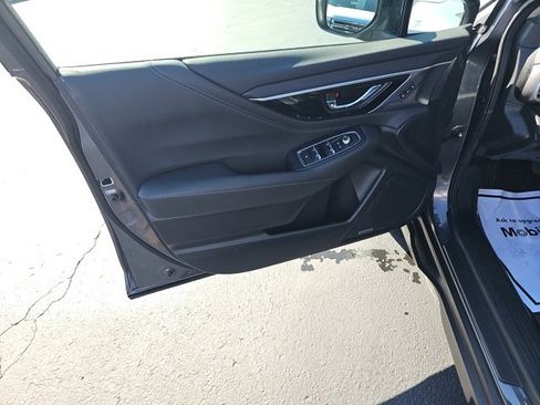 Used 2024 Subaru Outback Limited image 28