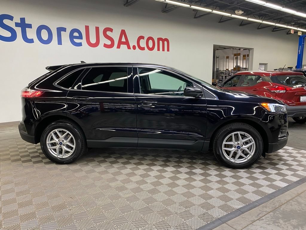 Used 2023 Ford Edge SEL w/ Convenience Package AWD/4WD image 9