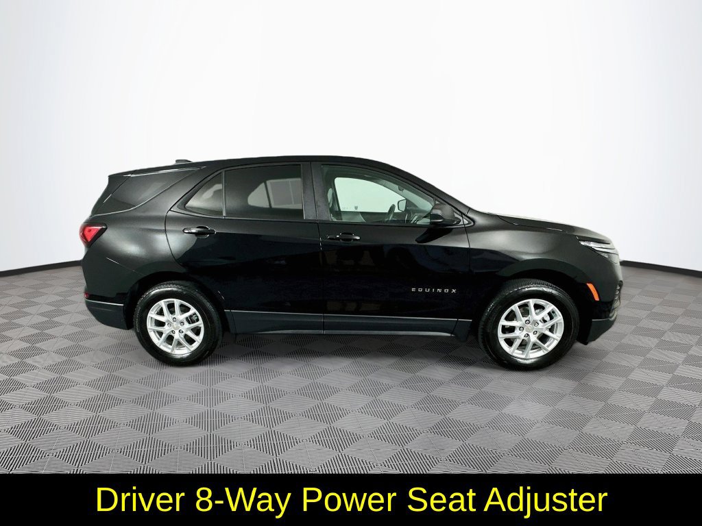 Used 2024 Chevrolet Equinox LS w/ LS Convenience Package AWD/4WD image 11