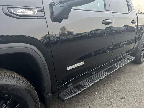 Used 2024 GMC Sierra 1500 Elevation w/ LPO, Elevation Black Package image 10