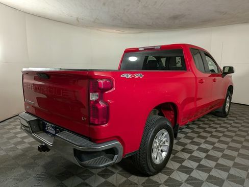 Used 2021 Chevrolet Silverado 1500 LT AWD/4WD image 7