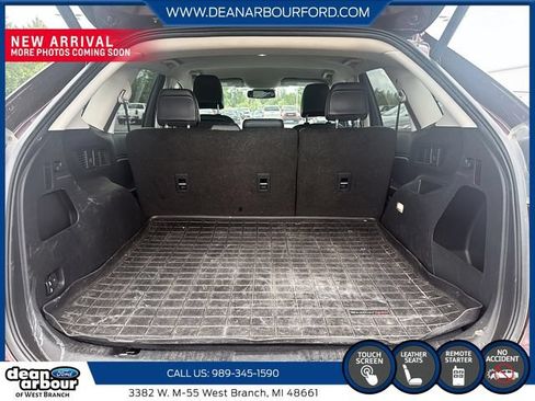 Used 2024 Ford Edge SEL w/ Convenience Package AWD/4WD image 9