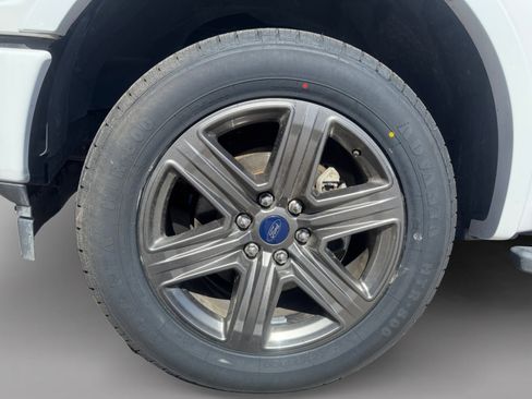 Used 2020 Ford F150 XLT w/ Equipment Group 302A Luxury image 9