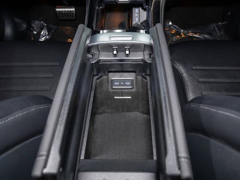 New 2026 Mercedes-Benz GLC 300 4MATIC image 23