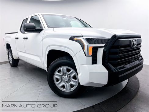 Used 2022 Toyota Tundra SR image 1