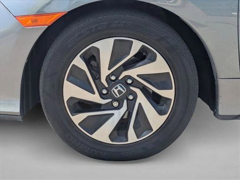 Used 2019 Honda Civic LX image 9
