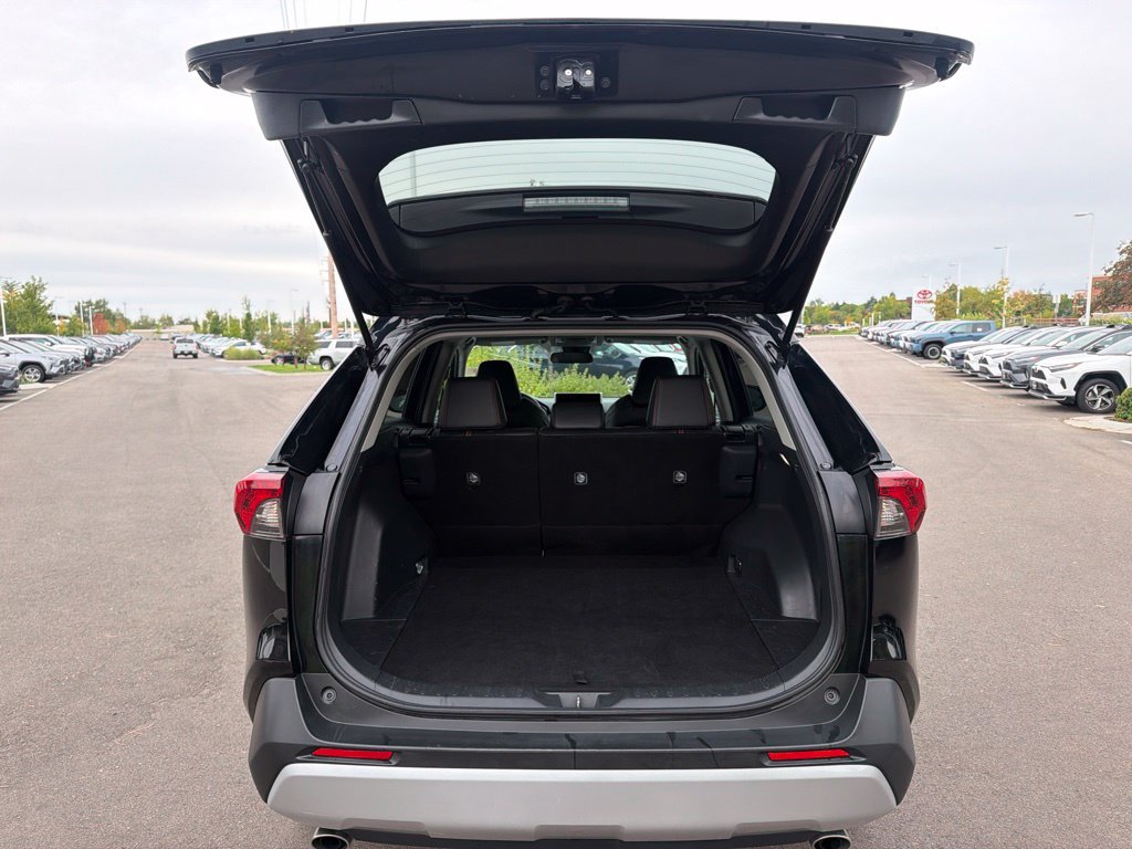 Used 2024 Toyota RAV4 Adventure AWD/4WD image 17