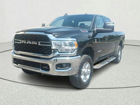 Used 2024 RAM 2500 Big Horn AWD/4WD image 3