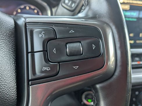 Used 2025 Chevrolet Silverado 3500 High Country w/ Technology Package AWD/4WD image 17