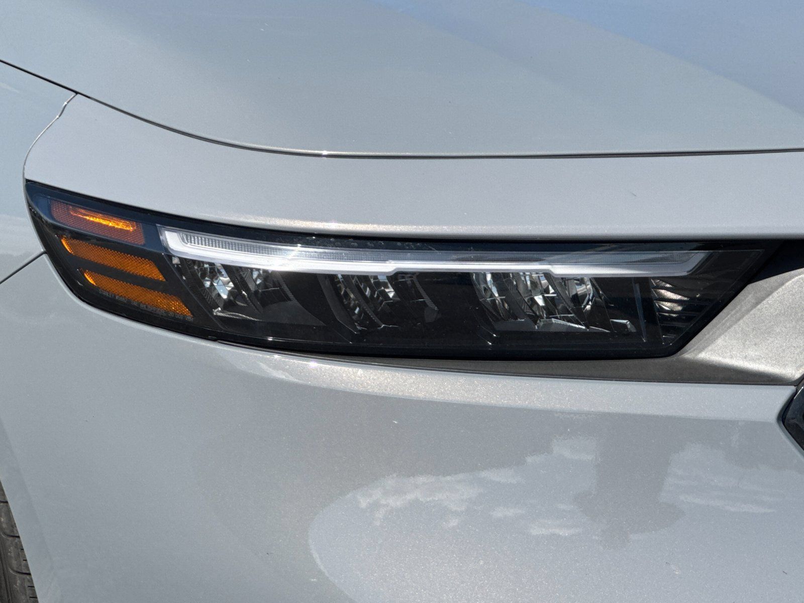 Used 2025 Honda Accord Sport image 36