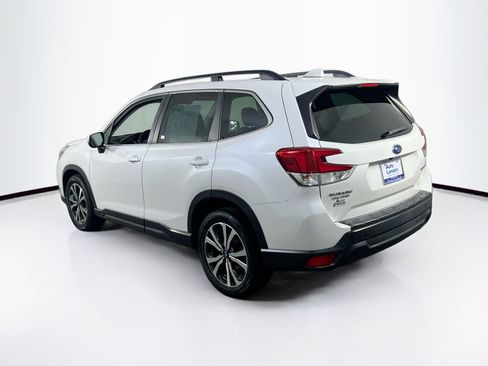 Used 2021 Subaru Forester Limited image 7