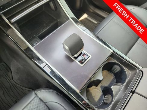Used 2026 Land Rover Range Rover Velar Dynamic SE AWD/4WD image 18