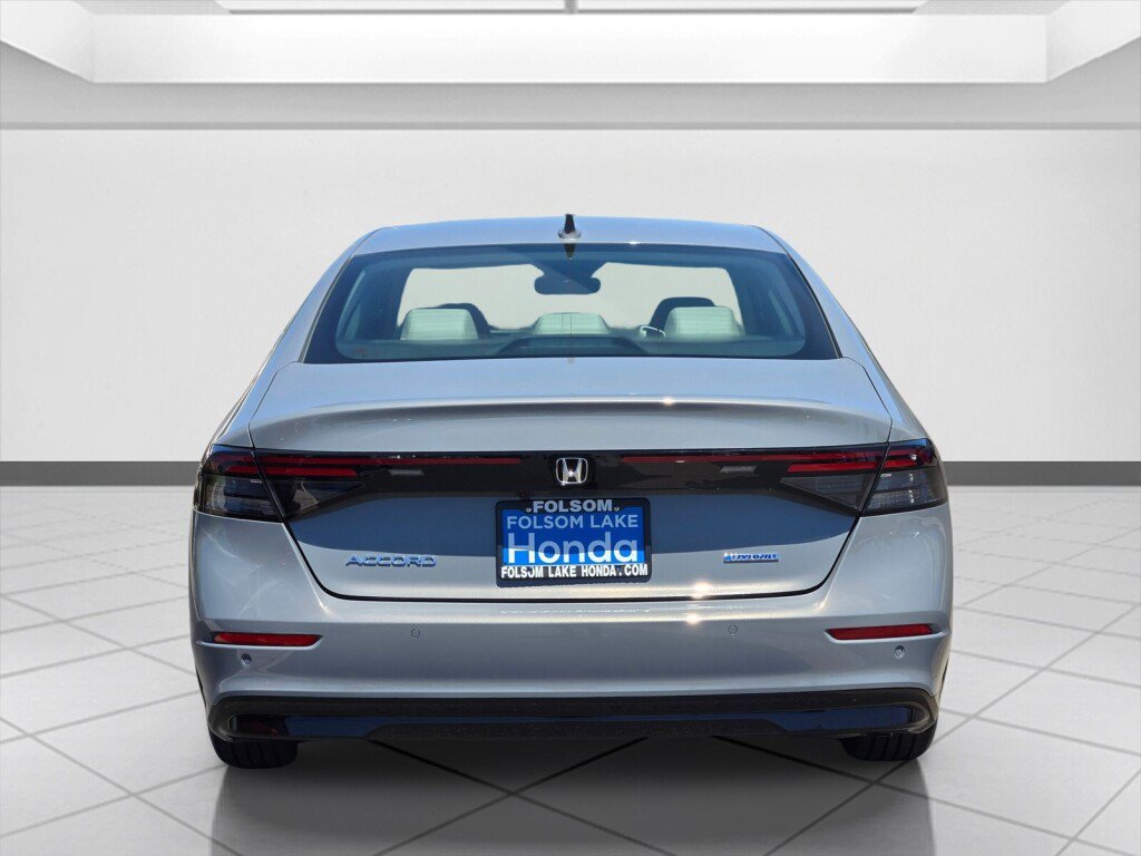 Used 2026 Honda Accord EX-L image 6
