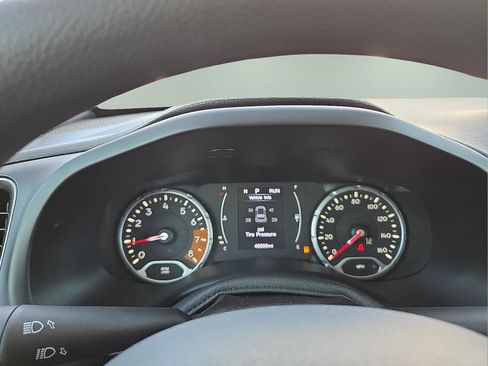 Used 2023 Jeep Renegade Latitude image 23