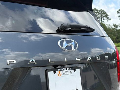 Used 2020 Hyundai Palisade SEL w/ Convenience Package FWD image 17