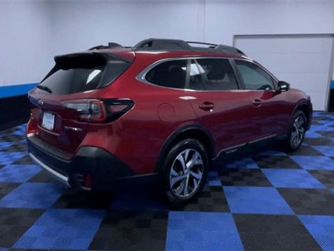 Used 2021 Subaru Outback Limited image 8