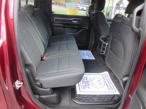 Used 2021 RAM 1500 Big Horn AWD/4WD image 11